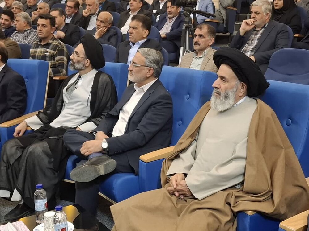 طرح جوانی جمعیت و پیشگیری از بیماری ها اولویت کاری مسئولان کاشان باشد