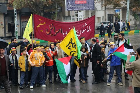 تصاویر راهپیمایی ۱۳ آبان در بروجرد