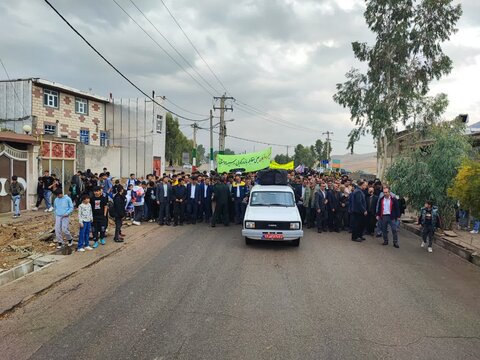 تصاویر راهپیمایی مردم انقلابی بخش طرهان کوهدشت