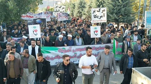 تصاویر/ برگزاری راهپیمایی ۱۳ آبان در پیرانشهر