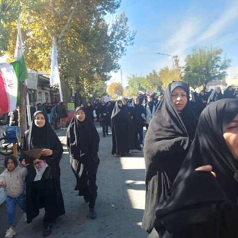 تصاویر/ راهپیمایی روز ملی مبارزه با استکبار جهانی در نقده