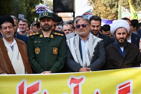 تصاویر/ راهپیمایی روز ملی مبارزه با استکبار جهانی در خوی