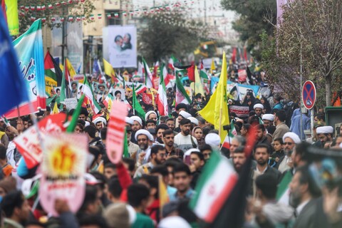 تصاویر/ مراسم راهپیمایی ۱۳ آبان در قم