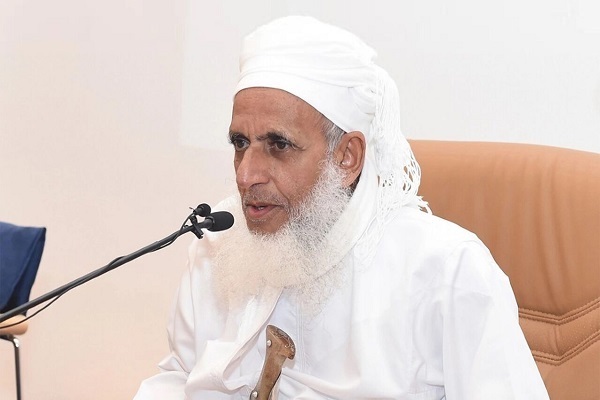 Oman’s Mufti Hails Election of Sheikh Qassim as New Hezbollah Chief