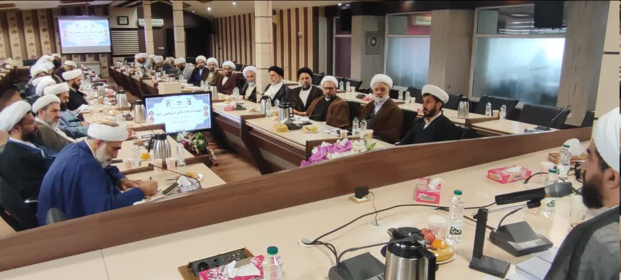 آسیبها و چالشهای موجود در تبلیغ شناسایی و در راه حل آن گام برداریم