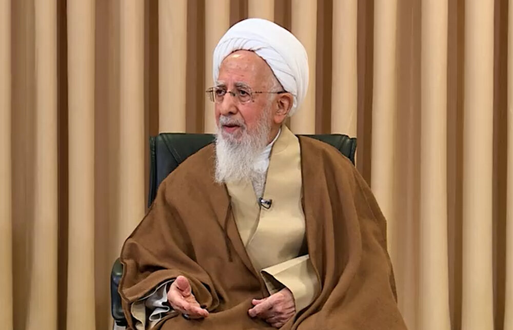 آية الله العظمى جوادي الآملي : الإيرانيون من أصول نبيلة، وهذا فخرٌ وليس تكبرًا آية الله العظمى جوادي الآملي : الإيرانيون من أصول نبيلة، وهذا فخرٌ وليس تكبرًا