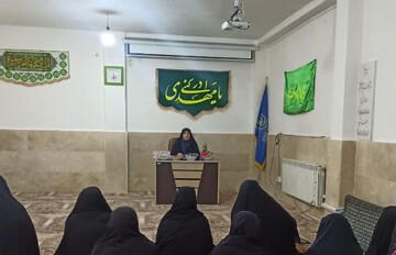 کلیپ| مراسم جشن ولادت حضرت زینب (س) در مدرسه علمیه حضرت زهرا (س) سنجان