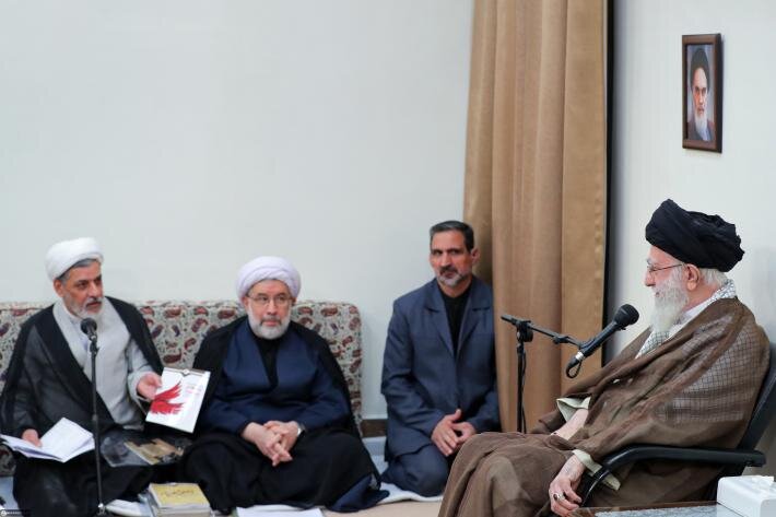 हज़रत जाफ़र तय्यर के व्यक्तित्व में इतिहास और उपदेशात्मक पाठ हैंः आयतुल्लाह ख़ामेनई