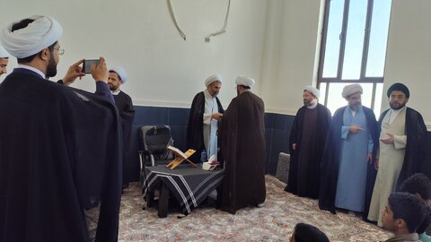 تصاویر/ بازدید مسئول دبیرخانه شورای عالی حوزه‌های علمیه از مدرسه علمیه حضرت امیرالمومنین (ع) سندرک