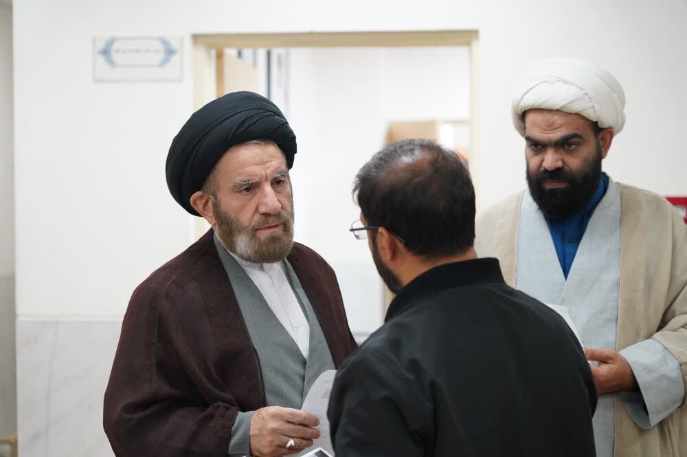 تصاویر/ ملاقات عمومی مردم لرستان با نماینده ولی فقیه در استان