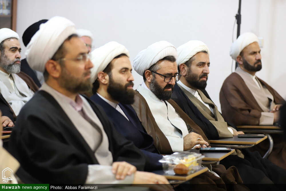 ترویج مبانی اندیشهای امامین انقلاب خط بطلانی بر فتنهها است / جریان سازی مبانی فکری امامین انقلاب در مدارس علمیه