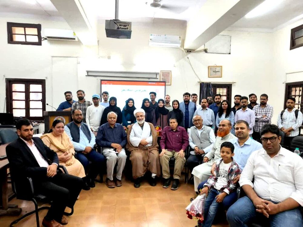 दिल्ली यूनीवर्सिटी में हुज्जतुल-इस्लाम वल-मुस्लेमीन शाकरी का विदाई समारोह