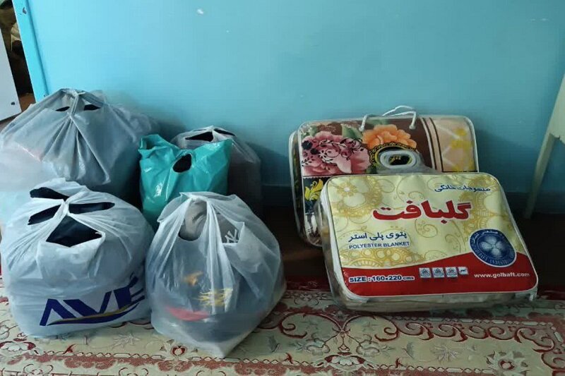 جمع آوری کمکهای طلاب مدرسه علمیه خواهران شهرستان قصرشیرین به جبهه مقاومت