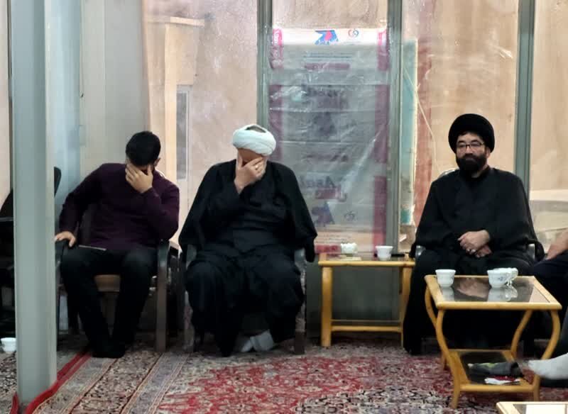 آئین سوگواری شهادت فاطمه(س) در بیت آیتالله مدنی(ره) کاشان برگزار شد آئین سوگواری شهادت فاطمه(س) در بیت آیتالله مدنی(ره) کاشان برگزار شد