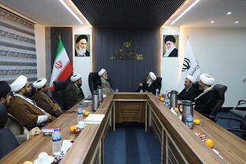 تصاویر/ جلسه شورای حوزه علمیه کردستان با حضور قائم مقام مدیر حوزه های علمیه در امور استان ها