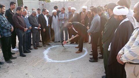 تصاویر/ کلنگ زنی مسجد در برازجان