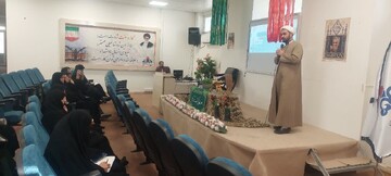 ۴۰ مربی در جلسات قرآن دانش‌آموزی شهرستان سرخس مدرک مربیگری دریافت کردند