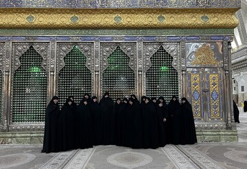 تجدید میثاق مدیر و هیئت اعزامی جامعة الزهرا(س) با آرمان‌های امام خمینی(ره)