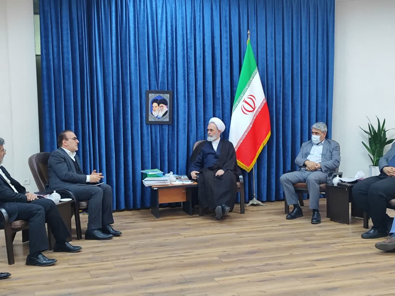 Photos: Head of Medical Council of Iran meets with Ayatollah Arafi