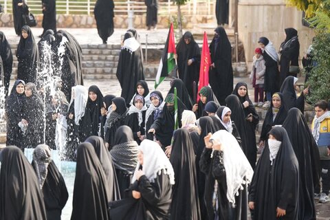 تصاویر همایش دختران انقلاب،سفیران ولایت در خرم آباد