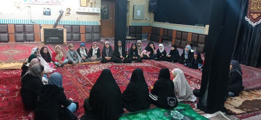 تشریح فعالیتهای مسجد یازهرا (س) ارومیه در ایام فاطمیه