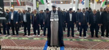 تصاویر/ اقامه نماز جمعه دندی