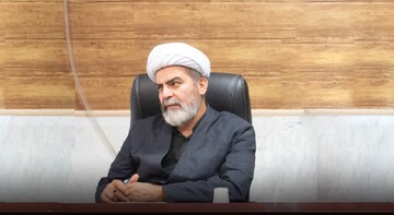 وضعیت معیشت طلاب به مراتب پایین تر از افراد جامعه است/ علمیت باید در رأس گزینش اساتید مدارس علمیه قرار بگیرد