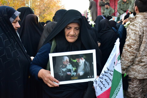 کاروان اهالی بهشت در شهر دامنه و داران و بویین و میاندشت وچادگان ‎