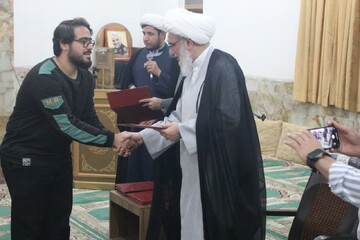تصاویر/ تجلیل از برگزیدگان جشنواره علامه حلی مدرسه علمیه بوشهر