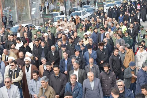 تصاویر/ تشییع پیکر مطهر شهید گمنام دوران دفاع مقدس در شهرستان شوط