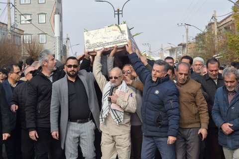 تصاویر/ تشییع پیکر مطهر شهید گمنام دوران دفاع مقدس در شهرستان شوط