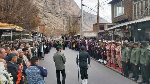 تصاویر/ استقبال از پیکر شهید گمنام در شهر ماکو