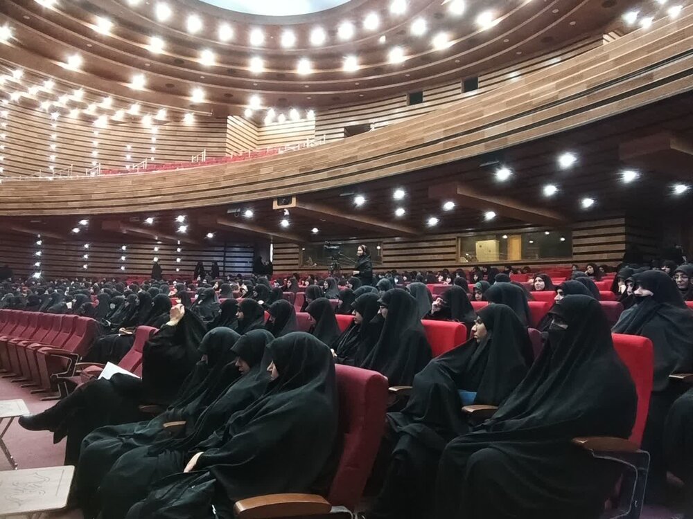 طلیعه حضور بانوان طلبه حوزه علمیه خواهران تهران طلیعه حضور بانوان طلبه حوزه علمیه خواهران تهران