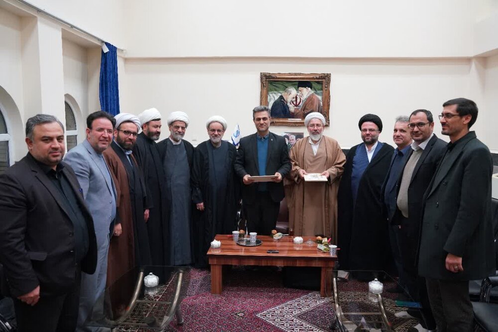 تفاهم نامه همکاری مشترک بین دانشگاه آزاد اسلامی و مرکز مدیریت حوزه های علمیه تفاهم نامه همکاری مشترک بین دانشگاه آزاد اسلامی و مرکز مدیریت حوزه های علمیه