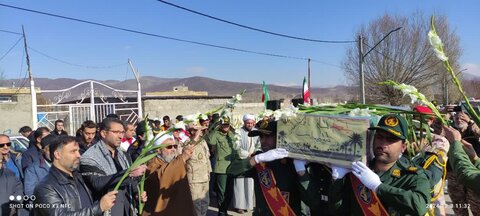 تصاویر/ مراسم استقبال از شهید گمنام شهر آواجیق شهرستان چالدران