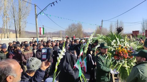 تصاویر/ مراسم استقبال از شهید گمنام شهر آواجیق شهرستان چالدران