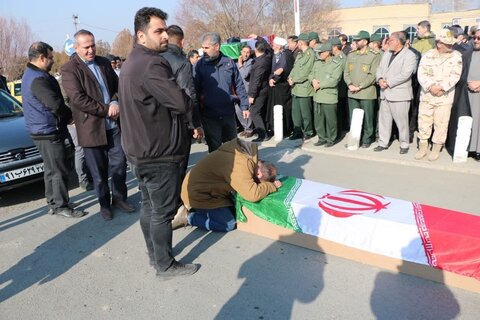 تصاویر/ مراسم وداع با پیکر سه معلم فقید در حادثه تصادف در خوی