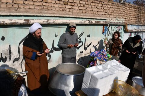 حوزه/ حضور امام جمعه شهرستان خوی در دبیرستان شهید صیاد شیرازی