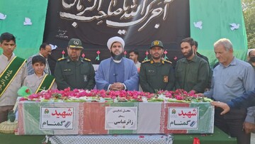 تصاویر/ تشییع شهید گمنام در مدارس کاکی