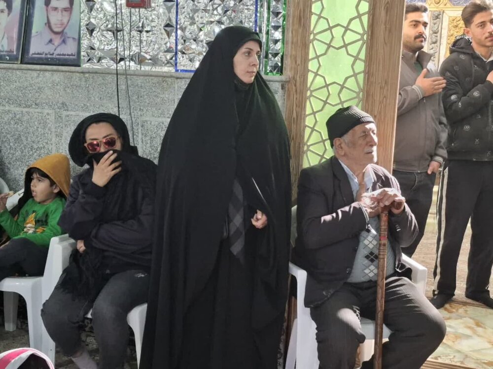 مراسم عزاداری هیئت دانش آموزی مدارس قمصر برگزار شد