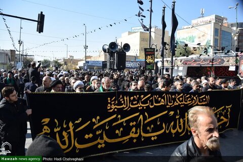 Photos/Deuil du martyre de Hazrat Zahra (PSL) en présence du Grand Ayatollah Vahid Khorasani