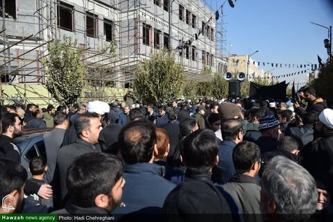 Photos/Deuil du martyre de Hazrat Zahra (PSL) en présence du Grand Ayatollah Vahid Khorasani