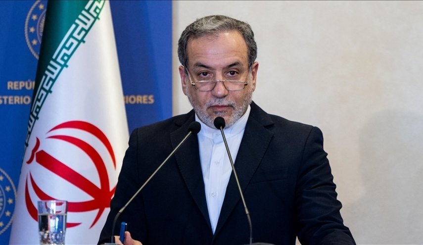 إيران تدعو الحكومة السورية و'المعارضة الشرعية' الى الحوار إيران تدعو الحكومة السورية و'المعارضة الشرعية' الى الحوار