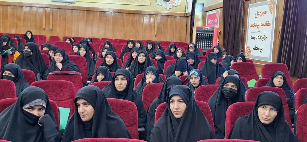 تقدیر مدیر حوزه علمیه کهگیلویه و بویراحمد از فعالیت طلاب طرح امین