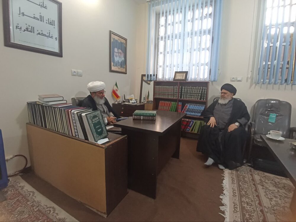 آیت اللہ سیفی مازندرانی سے معروف عالم دین حجۃ الاسلام شمشاد رضوی کی ملاقات
