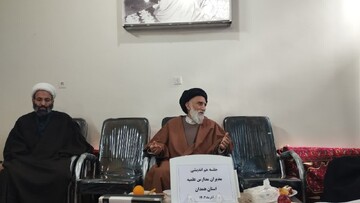 طلاب به شبهات جوانان پاسخ دهند