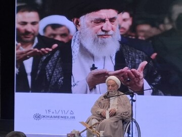 فیلم|  سخنرانی استاد قرائتی در اجلاسیه نماز کاشان