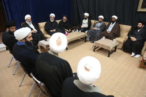 تصاویر/ گعده علمی با حضور حضور آیت الله فقیهی