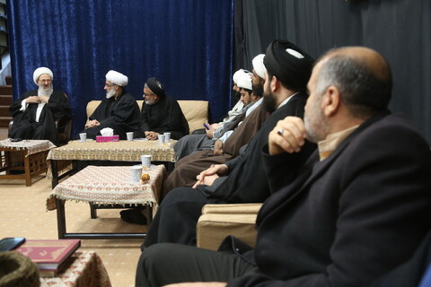 تصاویر/ گعده علمی با حضور حضور آیت الله فقیهی