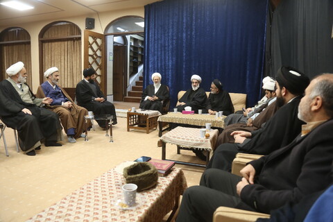 تصاویر/ گعده علمی با حضور حضور آیت الله فقیهی